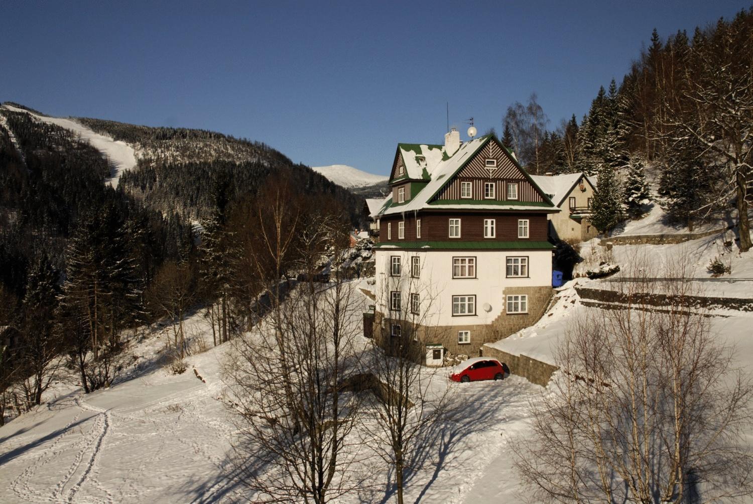 Astoria Inn Špindlerŭv Mlýn Εξωτερικό φωτογραφία